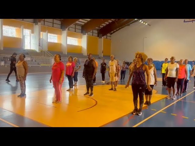 Dans le cadre de la Semaine Bleue, la ville de Saint-Claude a organisé une matinée sportive .